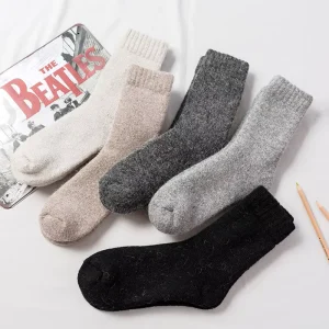 High Quality Sustainable Solid Color Warm Thick Winter Knitted Thermal Full Terry Inside Custom Wool Socks for Women