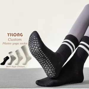 High Quality logo Fuzzy Designer Compression Cotton Custom Sport Pilates Grip Yoga Socks Women Youth Crew Non-slip