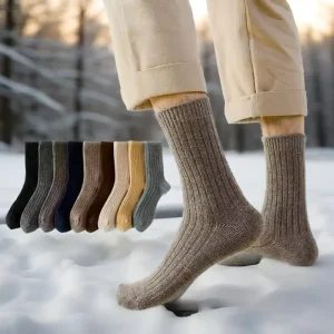 Latest Winter Thermal Men’s Wool Socks Soft Cozy Thick Crew Cashmere Socks Custom Alpaca Socks for Men