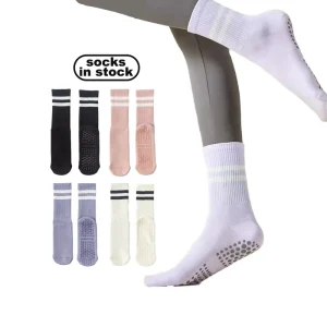 Low MOQ Solid Sports Yoga Socks in Stock Women Plates Socks White Anti Slip Socks