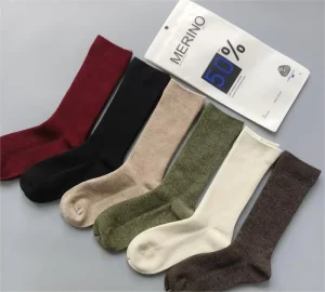 Low Moq Custom Logo Merino Wool Crew Socks Soft Thermal Ribbed Socks Breathable Warm Mid Calf Socks for Men Women