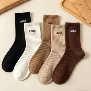 Low Moq Logo Socks Manufacturers Knitted Banded Crew Cotton Socks Designer Sports Men Personalized Custom Socks