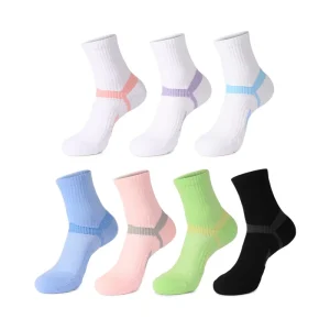 MQ 039 Athletic Antibacterial Crew Socks Terry Bottom Non Slip Odor Resistant Sports Socks for Men Women