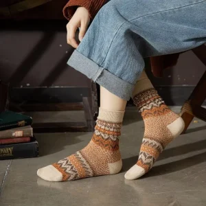 Manufacturer OEM High Quality Dress Socks Dress Socks Men’s Thick Calf Sport Custom Jacquard Socks for Winter
