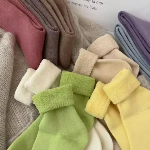 Many Colors Winter Fresh Solid Colored Terry Loop Thick Warm Cotton Crew Sock