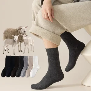 Men Casual Breathable Wool Business Socks Black Pure Color Silk Hand Feel Mid Crew Tube Custom Logo Winter