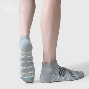 Men One Size Nylon Sports Boat Socks Soft Breathable Anti Slip Low Cut Invisible No Show Socks for Daily Running Fitness