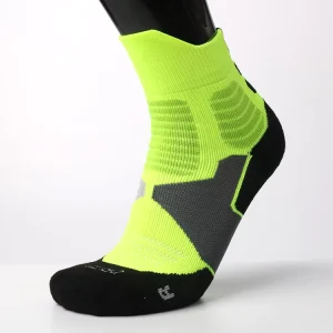 Men Running Cycle Sport Athletic Socks Custom Logo Basketball Youth Football Sock