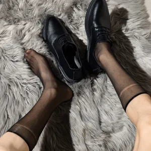 Men Sheer Dress Socks Ultra Thin Transparent Mid Calf Socks Non Slip Silicone Sole Formal Wear Business Daily Use Men’s Socks