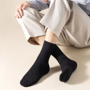 Men Socks Cotton Men Solid Color Mid Tube Socks Four Seasons Deodorant Sweat Absorbent Sport