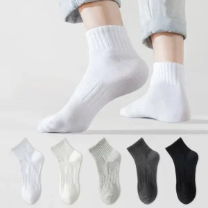 Men Socks Cotton Men’s Summer Crew Thin Solid Color Cotton Sports Socks Sweat-Absorbing White ODM Customized Logo Socks