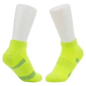 Men’s Athletic Crew Socks Custom Logo Breathable Moisture Absorbent Knitted Sport Stripes Soft Autumn Trail Running for Youth