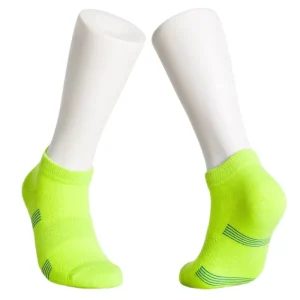 Men’s Athletic Crew Socks Custom Logo Knitted Autumn Trail Running Neon Colors Breathable Comfortable for Adults