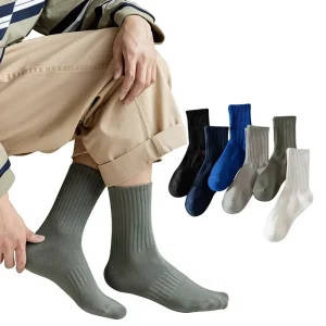 Men’s Casual Autumn Winter Trendy Basketball Mid Calf Socks