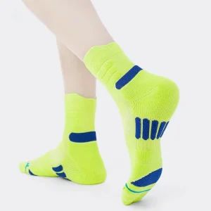 Men’s Crew Mid Calf Spring Breathable Quick Drying Knitted Cotton Athletic Antibacterial Anti Slip Moisture Wicking Tennis Socks
