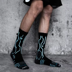 Men’s Designer Basketball Socks with Thick Terry & Non Slip Grip Custom Logo Crew Socks for Game & Casual Style