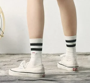 Men’s Elite Sport Athletic Socks Custom Embroidered Logo Basketball Crew Socks Cotton Blend Breathable Quick Dry Thick