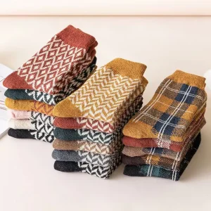 Mens Fashion Dark Color Dots Striped Crew Socks Cotton Colored Mid Calf Socks for Man With Fancy Designs