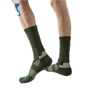 Men’s High Quality Anti Bacterial Thermal Knitted Sports Socks Cushioned Outdoor Camping Crew for Autumn Logos Body Cuff Bottom