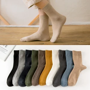 Men’s Mid Length Casual Cotton Socks for Autumn Winter New Business All Match Solid Color Mid Crew Socks ODM Supply