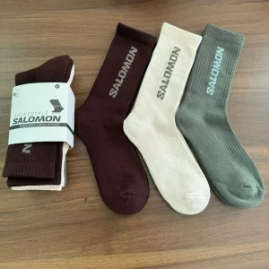 Mens MidCalf Cotton Spandex Socks Breathable Quick Dry AntiBacterial Black White Knitted Print