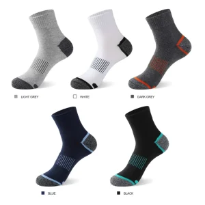 Men’s Outdoor Running Sports Basketball Socks Autumn Winter Men’s Long Socks