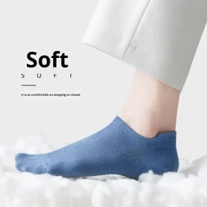Men’s Summer Casual Crew Socks Breathable Odor Resistant Low Cut Non Slip Sports Sweat Absorbing Ear Lifting Features
