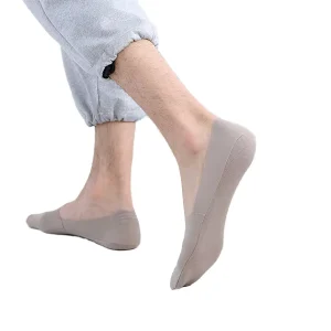Men’s Ultra-Thin Breathable Spring Summer Hosiery Anti-Slip Ice Silk No Show Stretch Socks with Bottom and Body Logo