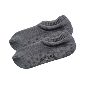 Men’s Winter Knitted Thick Anti Slip Slipper Socks Breathable Cotton Crew Socks with Non Skid Dots