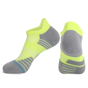 Men’s Women’s Short Running Socks Towel Soles Antibacterial Sports Socks Anti Slip Shock-absorbing Basketball Badminton Socks