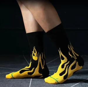 Multi Color Flame Design Sports Socks Mid Length Anti Slip Moisture Wicking For Basketball Trainer