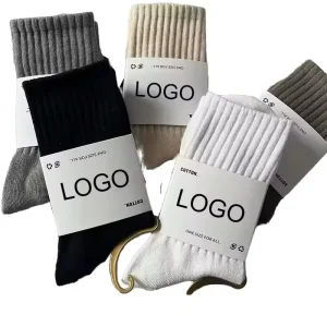 NO MOQ Customized Design Logo Winter Cotton Street Basketball Sports Simple Knitted Men’s Sports Socks Manufacturer