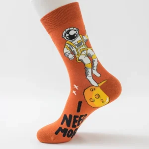 New Design Men’s Novelty Space Astronaut Jacquard Cotton Crew Socks Breathable Fun Galaxy Casual Socks for Daily Wear