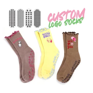 No MOQ Custom Design Cute Animal Pattern Ruffle Trim Yoga Grip Sock Anti Slip Cotton Pilates Sock Women Fitness Yoga Sock
