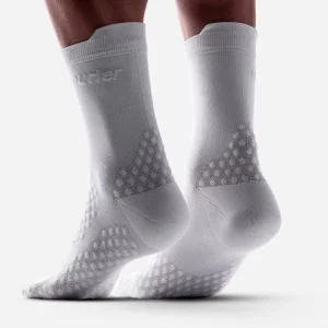 OEM Men’s Breathable Long Crew Mountain Biking Socks Solid Custom Logo Hosiery Cotton White Knitted Sport Socks