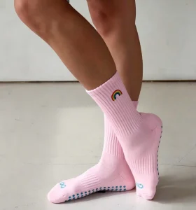 OEM ODM Custom Pilates Socks Cute Embroidery Anti Slip Yoga Socks Professional Non Slip Dance Ballet Sock