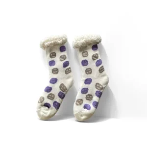 OEM ODM Service Winter Crew Thermal Warm Anti Slip Cute Heart Pattern Cabin Socks for Women Daily Use