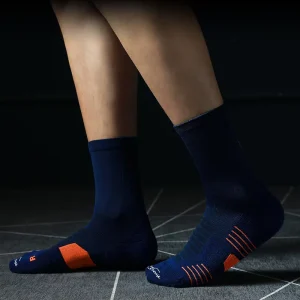 Performance Running Socks Men Women Cushioned Crew Athletic Socks for Men Moisture Wicking