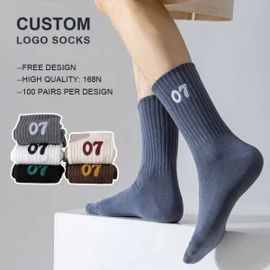 Personalized Jacquard Embroidery Logo Sports Socks Men Crew Custom Made Socks