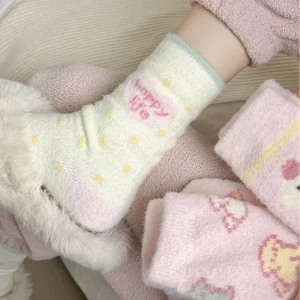 Pink Socks for Women Thick and Warm Mid-calf Socks for Autumn and Winter Cartoon and Cute Postpartum Floor Socks for Women