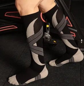 Pro Sport Compression Socks Long Calf Breathable Sweat Absorbent Anti-friction Crew High Bottom for Autumn Soccer