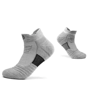 Professional Men’s Athletic Solid Basketball Socks Thin Summer Knitted Ankle Socks with Towel Bottom for Outdoor Sports