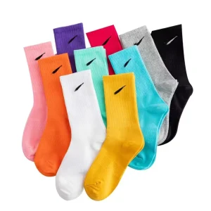 Professional Men’s Sporty Cotton Socks Custom Logo Branded Crew Height Knitted Technique for Autumn Season
