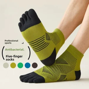 Professional Men’s Youth Summer Outdoor Sports Five Finger Crew Socks ODM Marathon Hiking Training Non Slip Deodorant Football