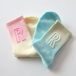 R Label Trend Gradient Color Medium Tube Socks Personalized Sports Women’s Socks