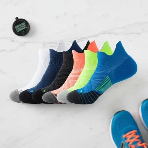 Reliable Supplier Combed Cotton Crew Socks Moisture Wicking Anti Slip Mens Kids Sports Custom