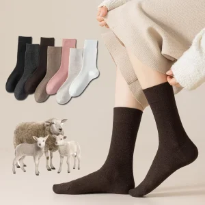 Seamless Crew Winter Pure Color Warm Breathable Thermo Anti Bacterial Quick Dry Silk Knitted Cashmere Merino Wool Women Socks