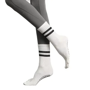 Solid Color Crew Thick Cotton Non-slip Sports Yoga Socks with Bottom Logo