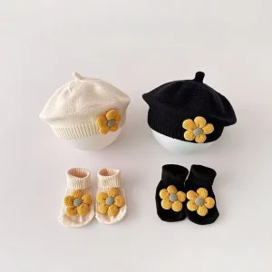Spring Autumn Baby Cute Hat and Socks Set for Infant Toddler Girls Knitted Cute Flower Design Casual
