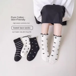 Spring Summer Girls’ Casual Crew Socks 4 Pair Set with Korean Black Fungus Bow Curling Pattern Children’s Socks